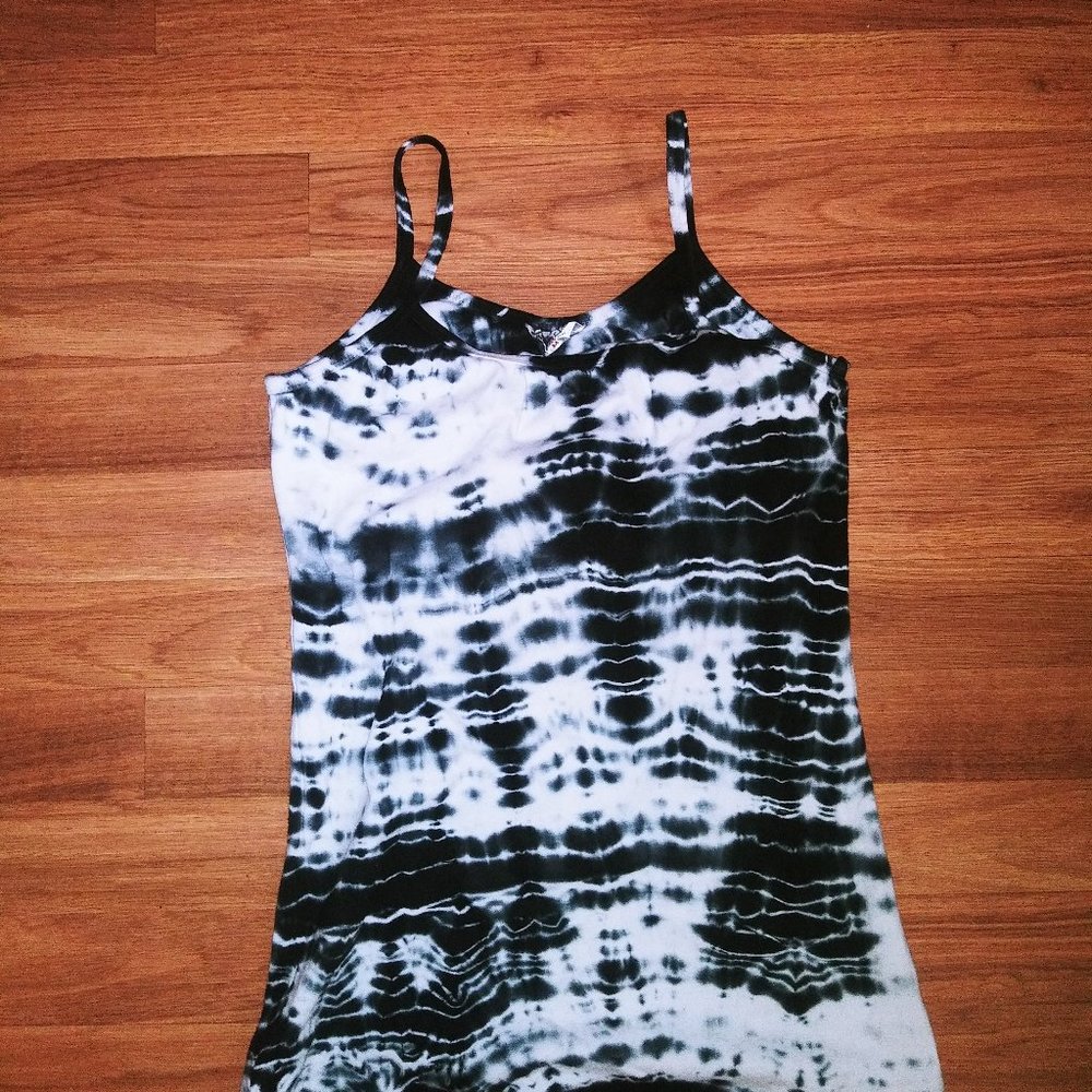 Hard Tail Tank With Bra Size S